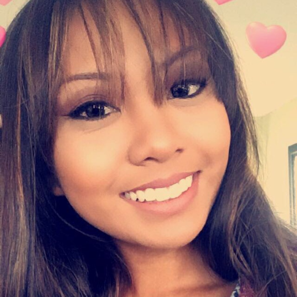 Meet your Posher, Kiana